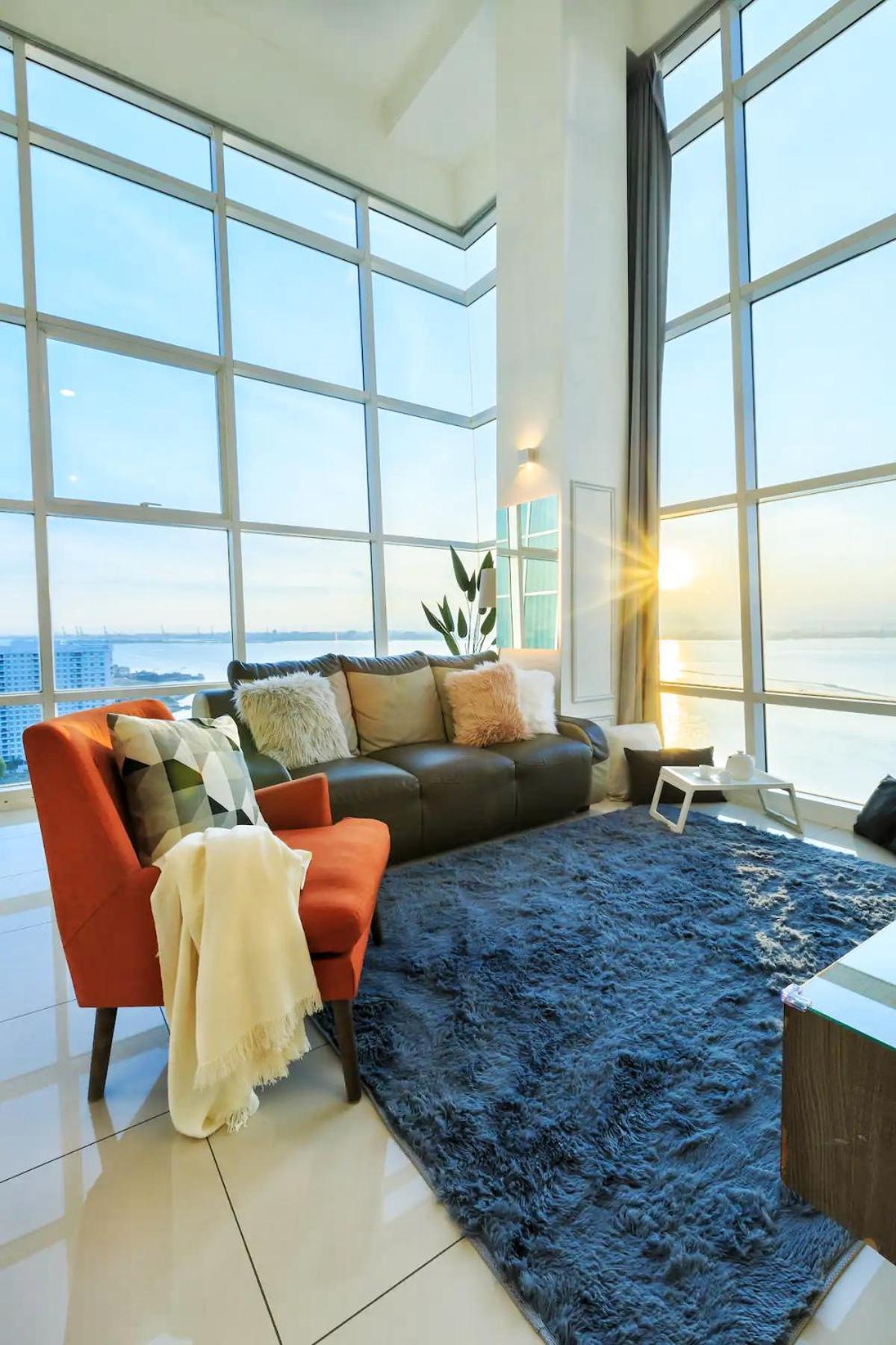 Maritime Seaview Suites Penang จอร์จทาวน์ ภายนอก รูปภาพ