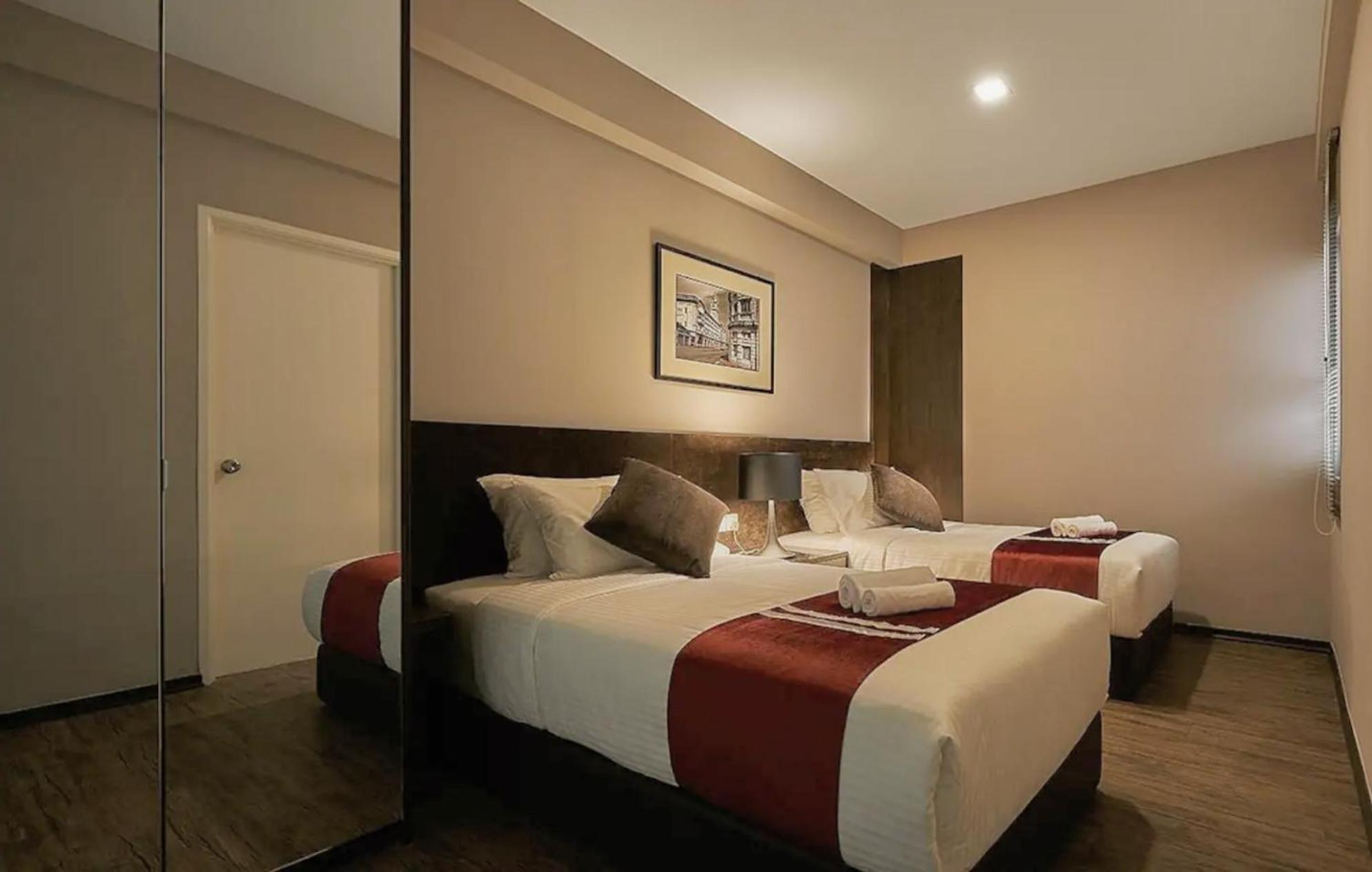 Maritime Seaview Suites Penang จอร์จทาวน์ ภายนอก รูปภาพ