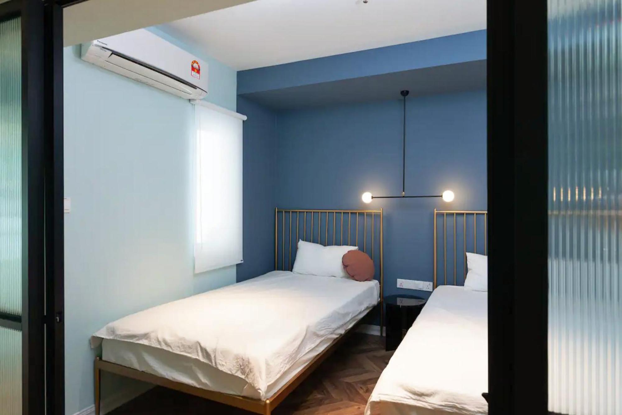 Maritime Seaview Suites Penang จอร์จทาวน์ ภายนอก รูปภาพ